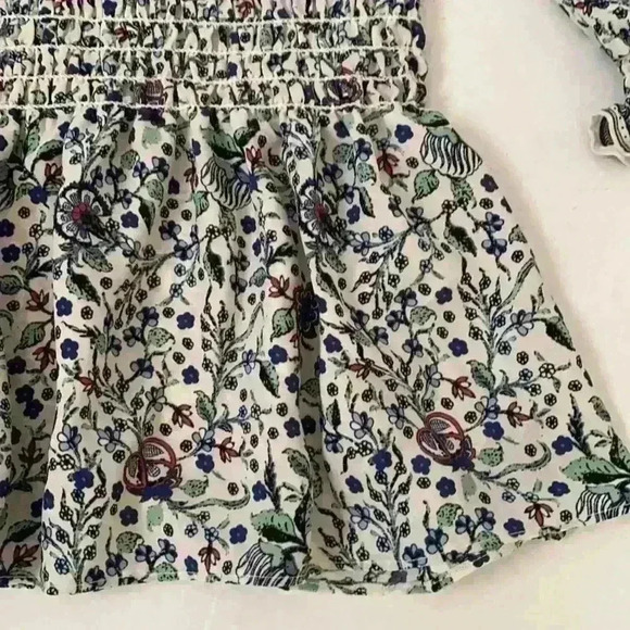 Max Studio smocked peasant blouse NWT size small - Picture 13 of 13